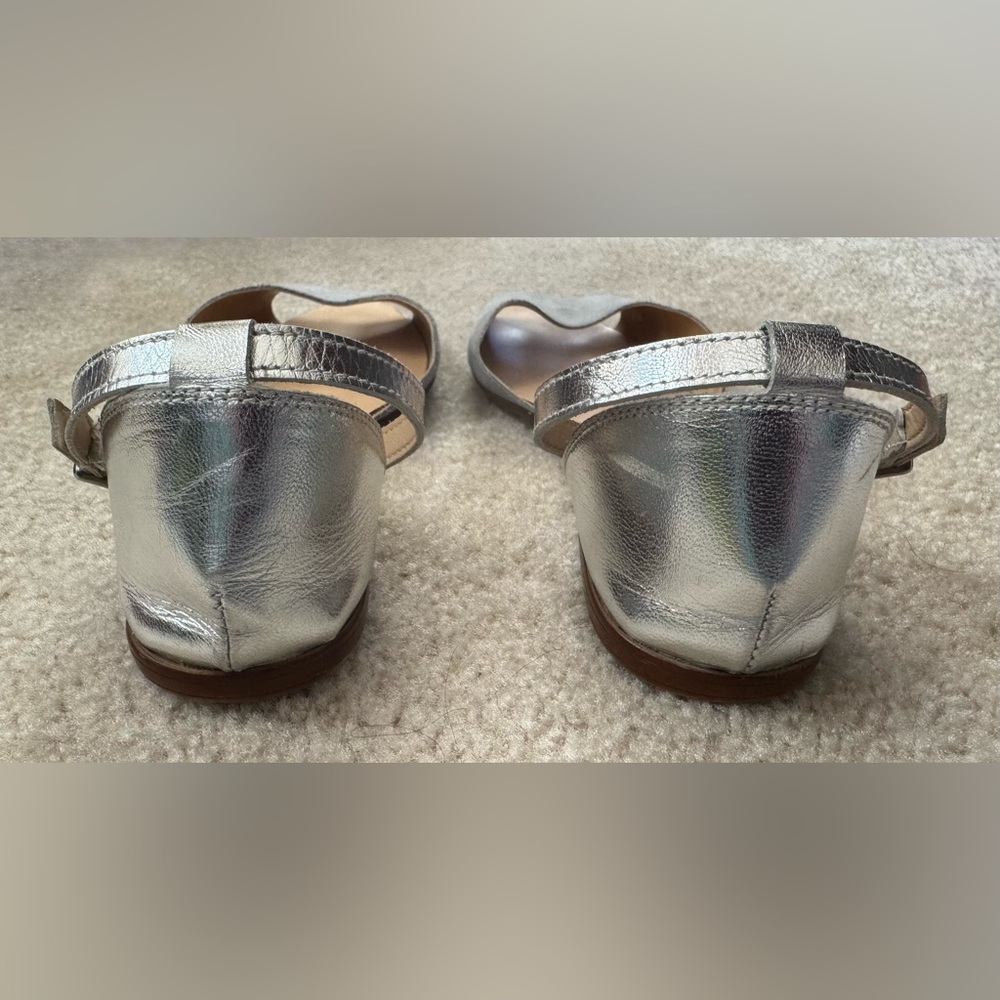 A. Gianetti Italian Leather Flat Sandal - Picture 5 of 7